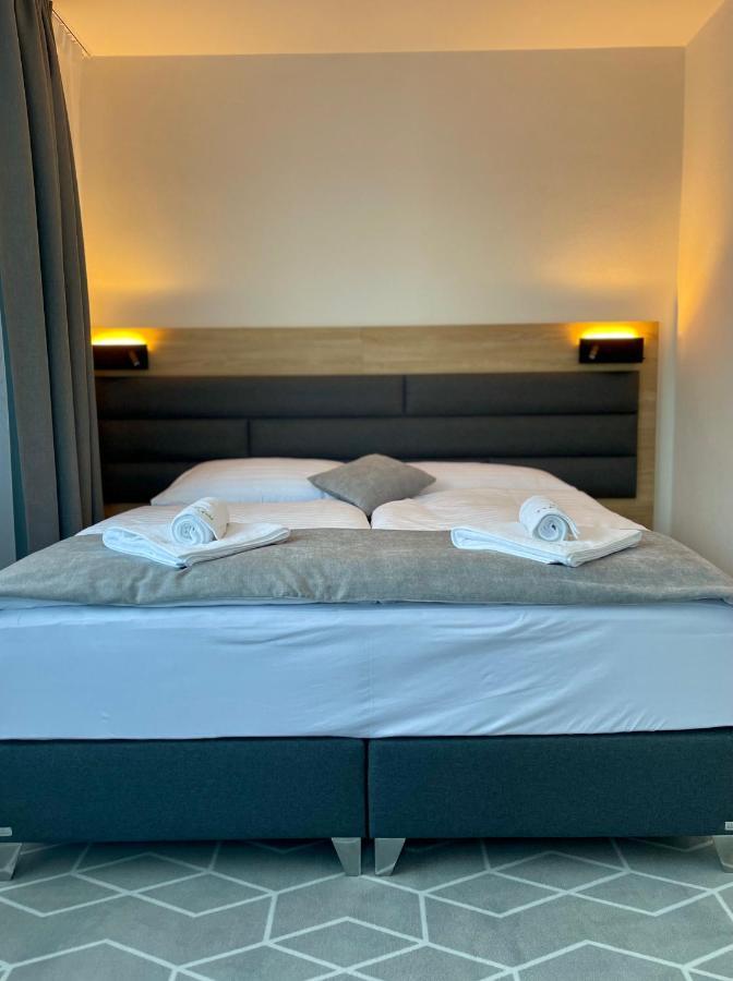 Typton Hotel&Spa Medzilaborce المظهر الخارجي الصورة