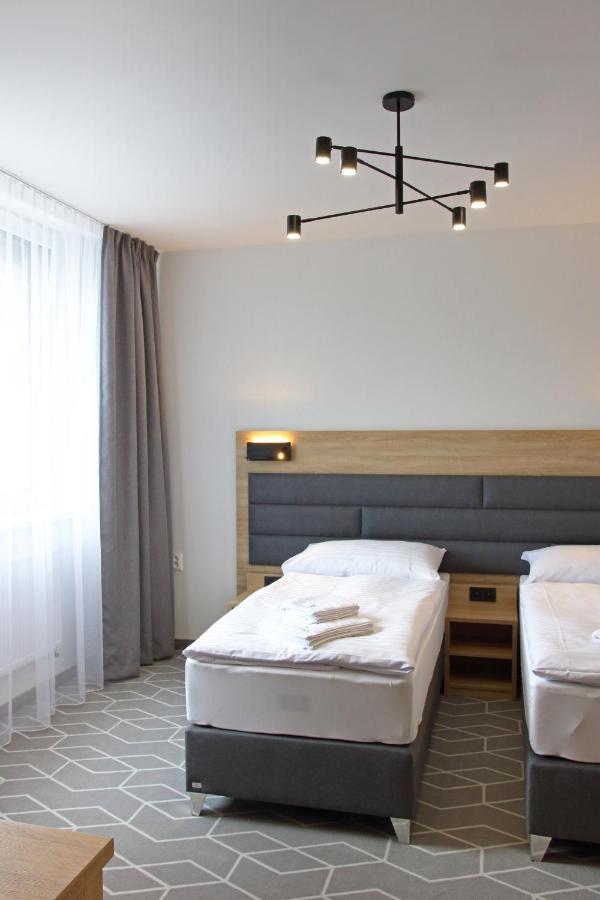 Typton Hotel&Spa Medzilaborce المظهر الخارجي الصورة